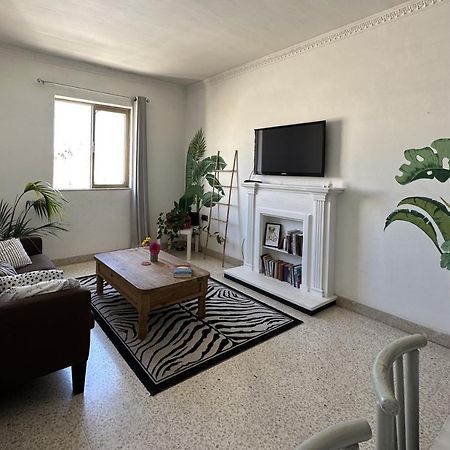 St Julian Rainbow Apartment Saint Julian's Екстериор снимка